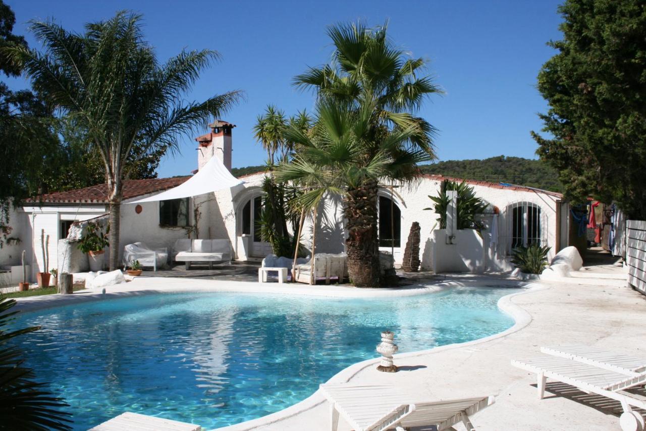 Le Rondini Bed and Breakfast Montrás Εξωτερικό φωτογραφία